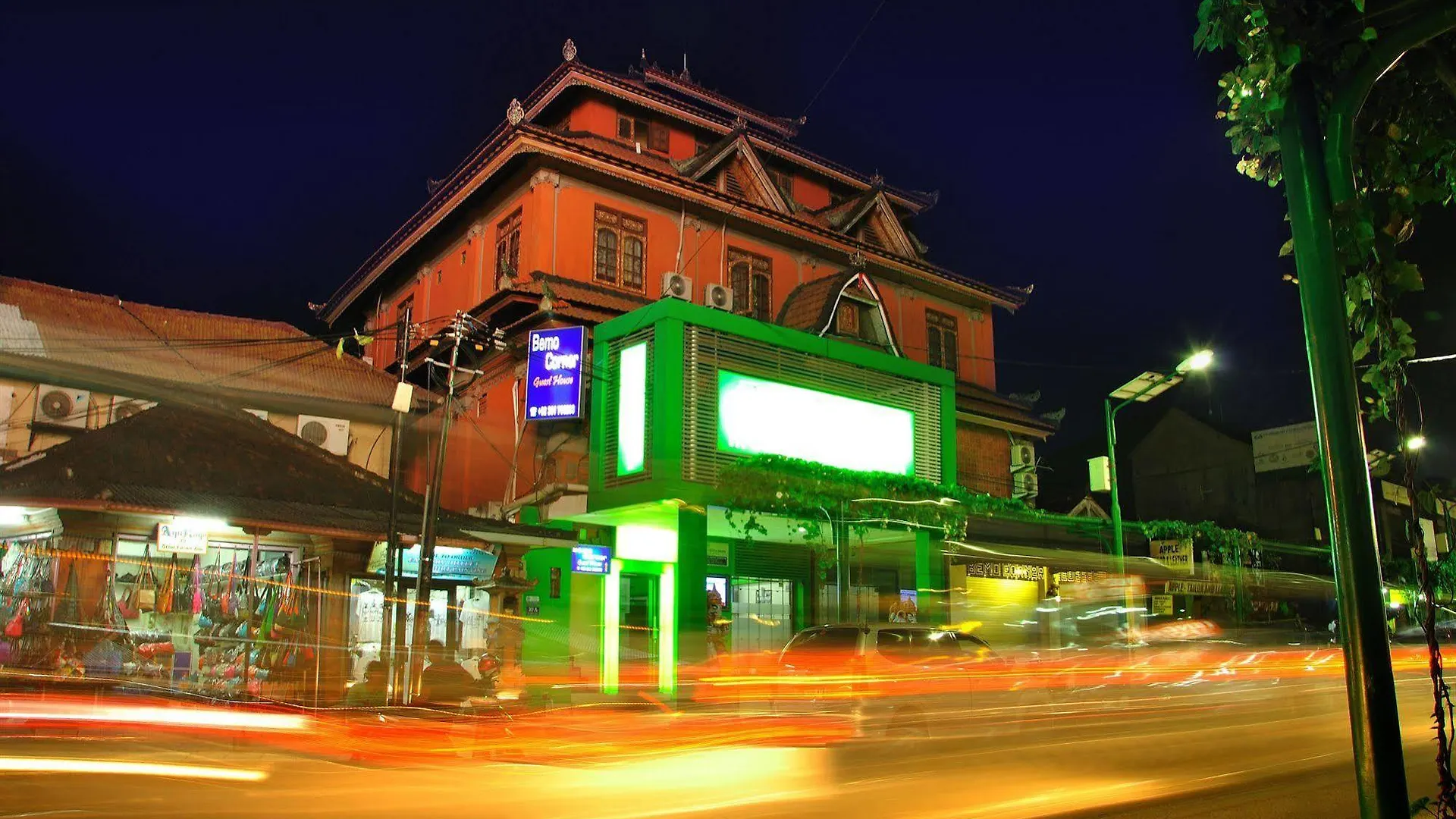 Bemo Corner Guest House Kuta  Kuta (Bali)